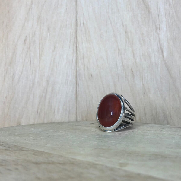 Chevaliere filaire argent cabochon cornaline
