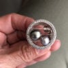 bague galaxie en argent diamants gris 2 perles tahiti et perle quartz fume détails