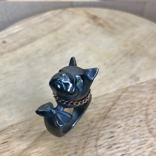 Bague bouledogue XXL en argent noir vermeil et grenat tsavorite vue