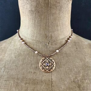 collier pondichery petit modele en vermeil, tourmaline bleue, zircon naturel et perles de face collection les subtiles femme
