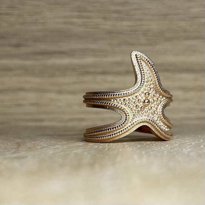 bague etoile de mer vermeil creation sur mesure gros plan collection sur mesure