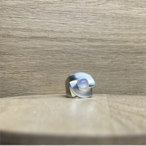 bague twist argent satine cabochon calcedoine bague twist argent satine cabochon calcedoine