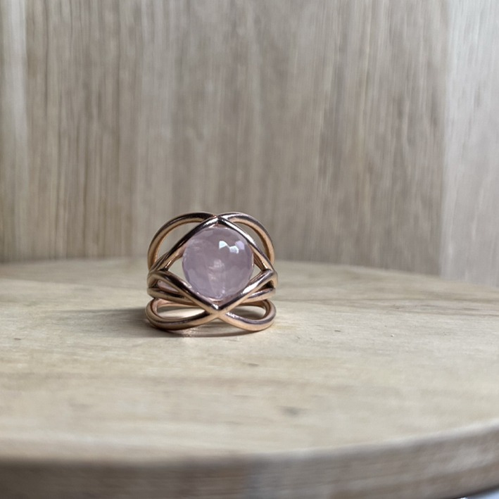 bague nid vermeil perle de quartz rose vue face | 26 Passage, Créatrice de bijoux à Paris bague nid argent perles de calcedoine blue sea vue face collection pierres
